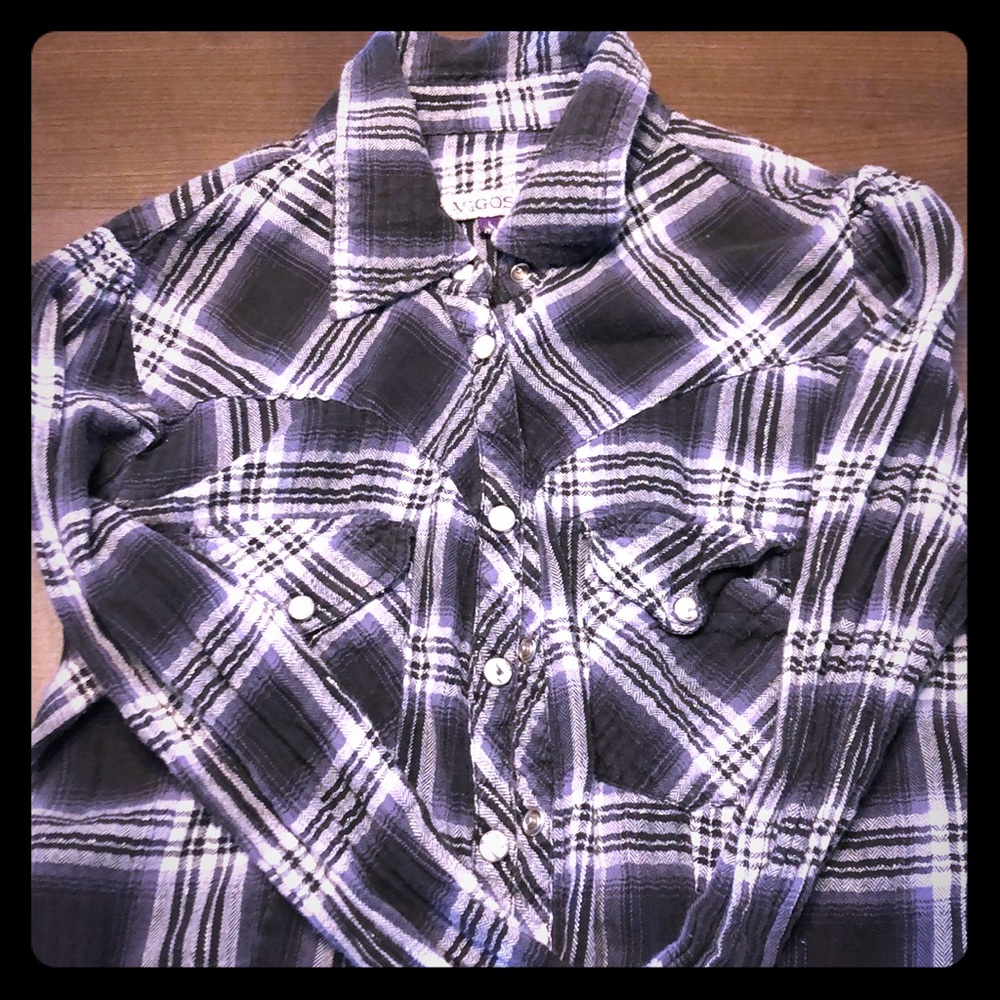 Purple, silver, black over shirt vigoss